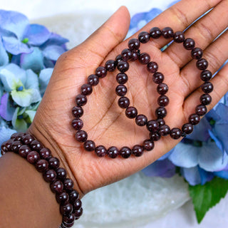 Amaldine_Garnet_Bracelet_8mm.jpg