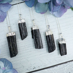 black-tourmaline-silver-plated-necklace-18-necklaces-251_3a436431-effd-4a90-9920-cc339fd17e5c.jpg