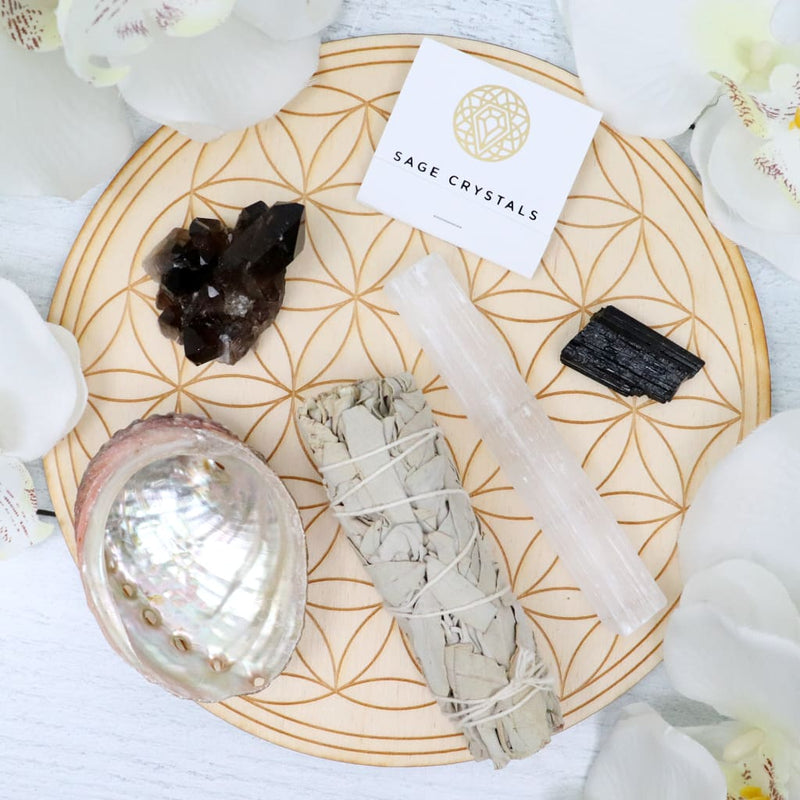 clean-clear-smudge-kit-sets-546_78536821-3d79-45ee-ae4e-e7f6f5e661dd.jpg