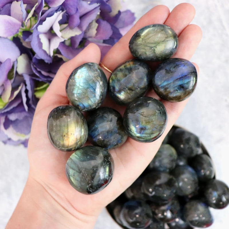 labradorite-pebble-pebbles-365_f2fb4856-5d50-4704-82b5-4d0da6b0d19a.jpg