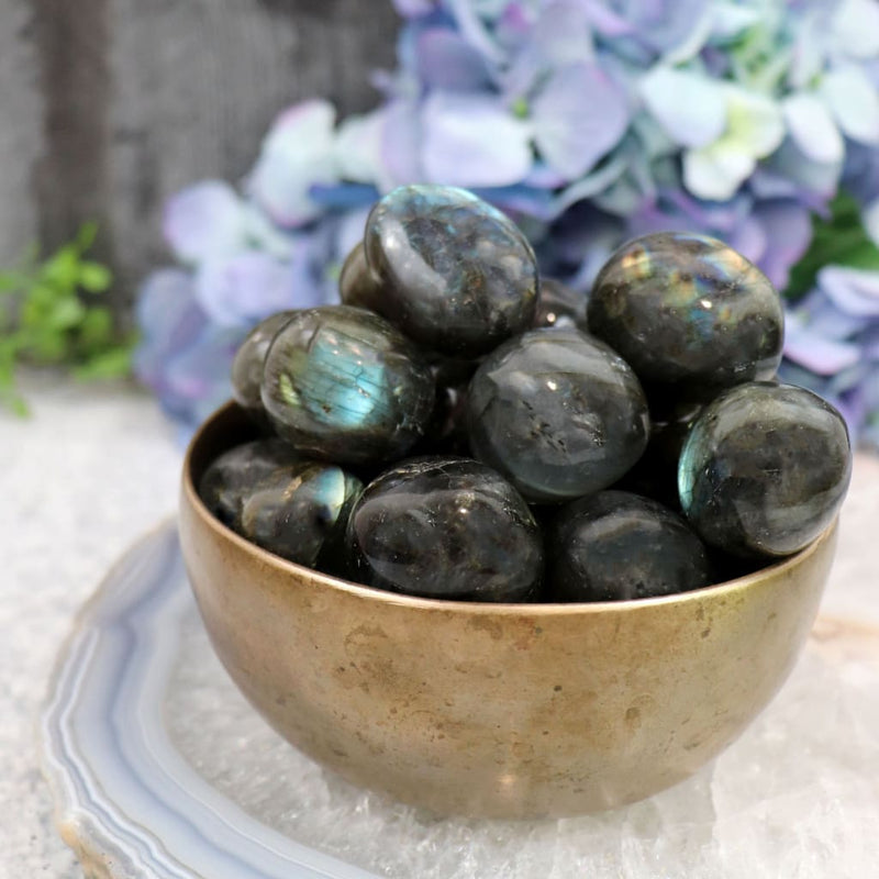 labradorite-pebble-pebbles-669_9fa6f681-006e-4bc1-894f-88800fd5ddaf.jpg