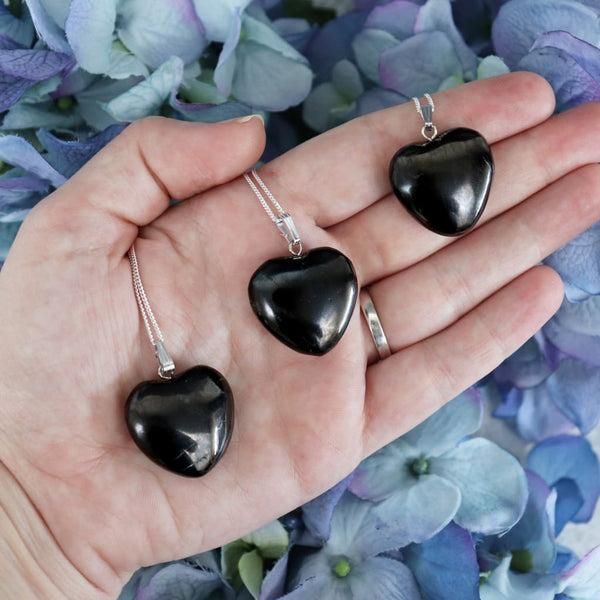 petrovsky-shungite-heart-necklace-necklaces-725_6df4cd11-2ba4-418b-bfb4-dca19f89d6ad.jpg