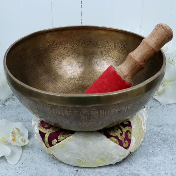 Etched Singing Bowl with Round Pillow - Bowls